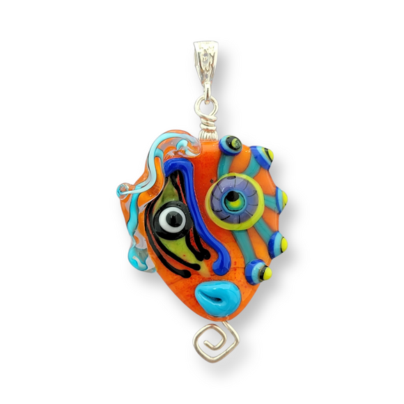 Calido Face Pendants