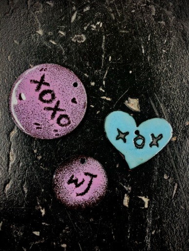 TRY IT: Enamelled Pendant