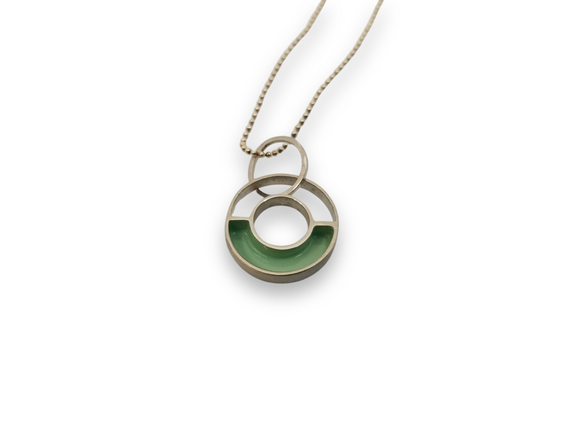 Shelbey Dodds: Wobble Pendant